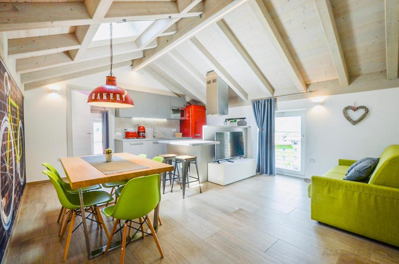 Casa Tosca - Holiday Home Torbole Sul Garda Kültér fotó
