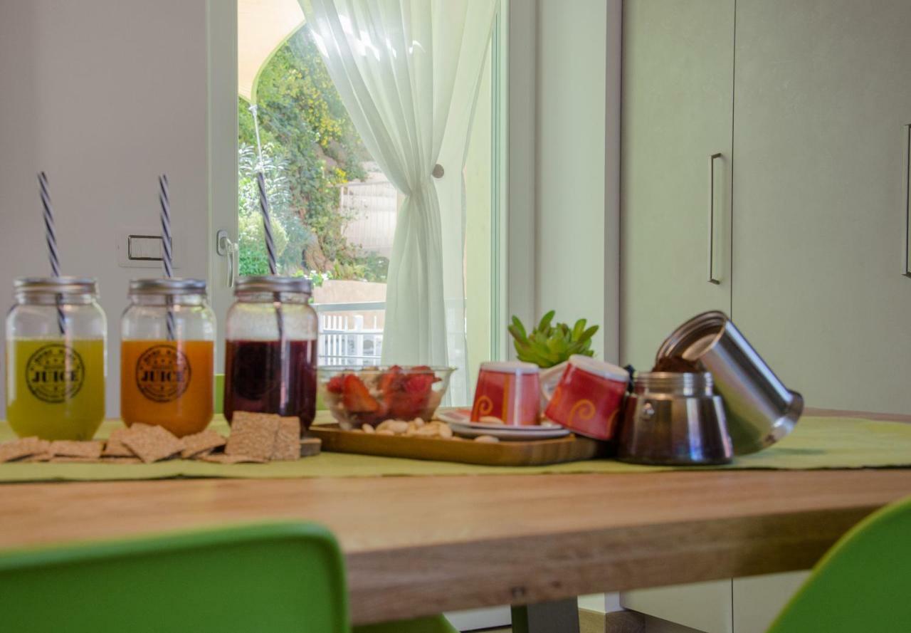 Casa Tosca - Holiday Home Torbole Sul Garda Kültér fotó