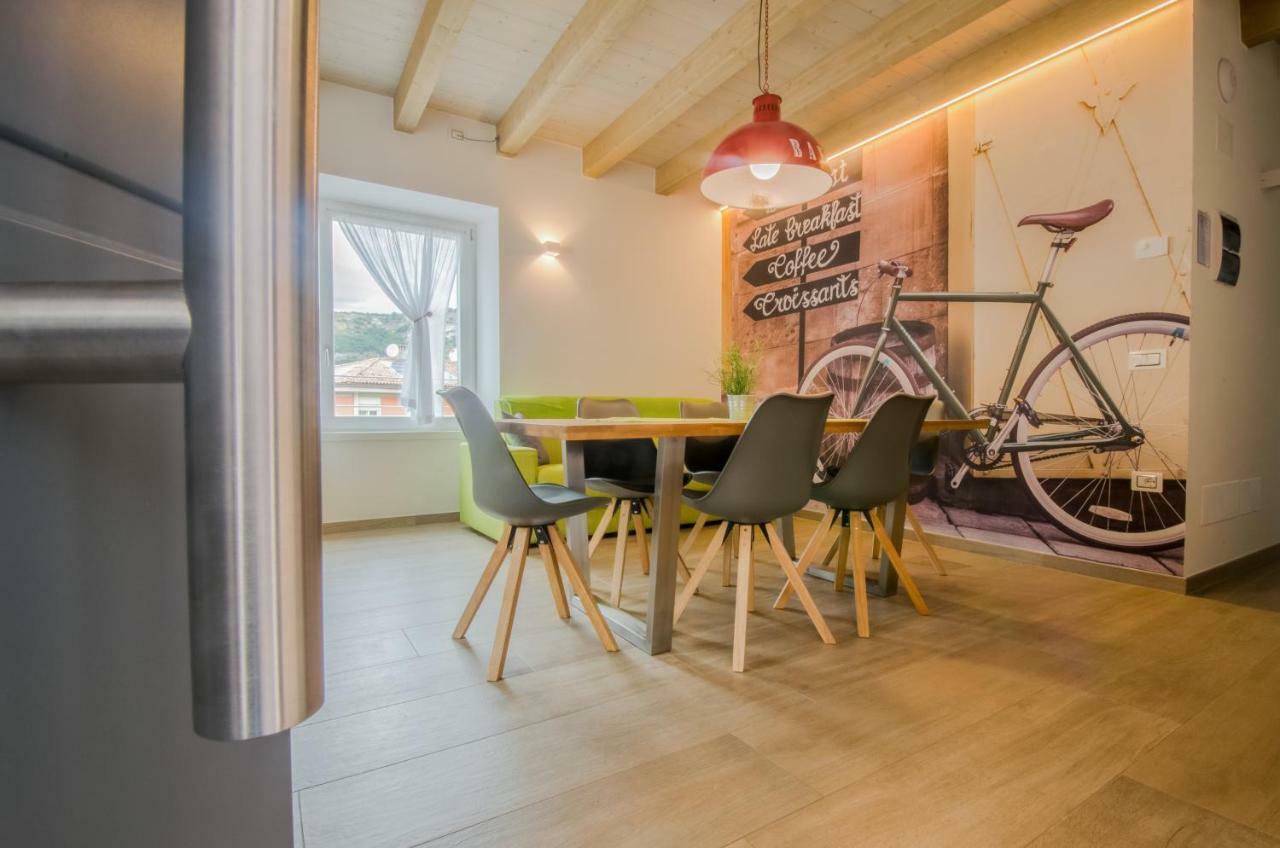 Casa Tosca - Holiday Home Torbole Sul Garda Kültér fotó