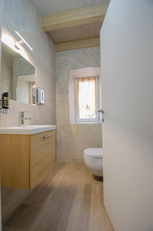 Casa Tosca - Holiday Home Torbole Sul Garda Kültér fotó